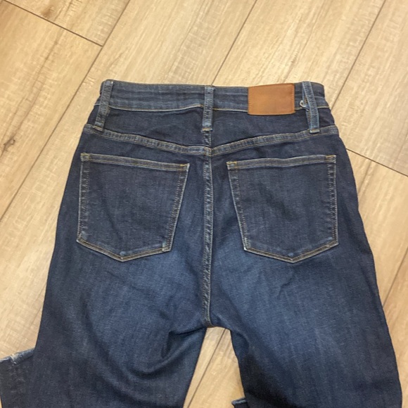 Dark J Crew jeans, size 28 - Picture 7 of 9